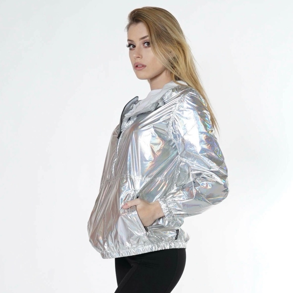 Converse NWT Oil Slick Metallic Silver Pullover Zip Up Festival Windbreaker XL